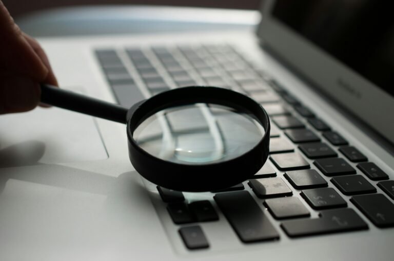 images/att-data-breach-settlement-guide.jpg — alt: "Complete guide to filing AT&T data breaches settlement claim with deadlines and requirements
