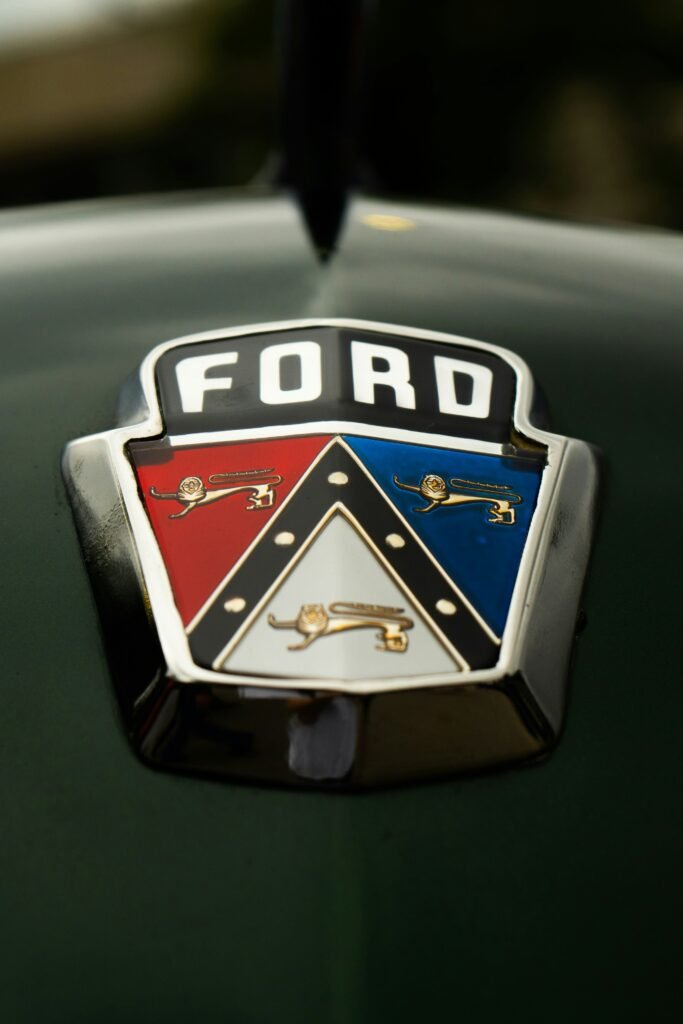 Ford CEO Jim Farley announces Ford bonuses.